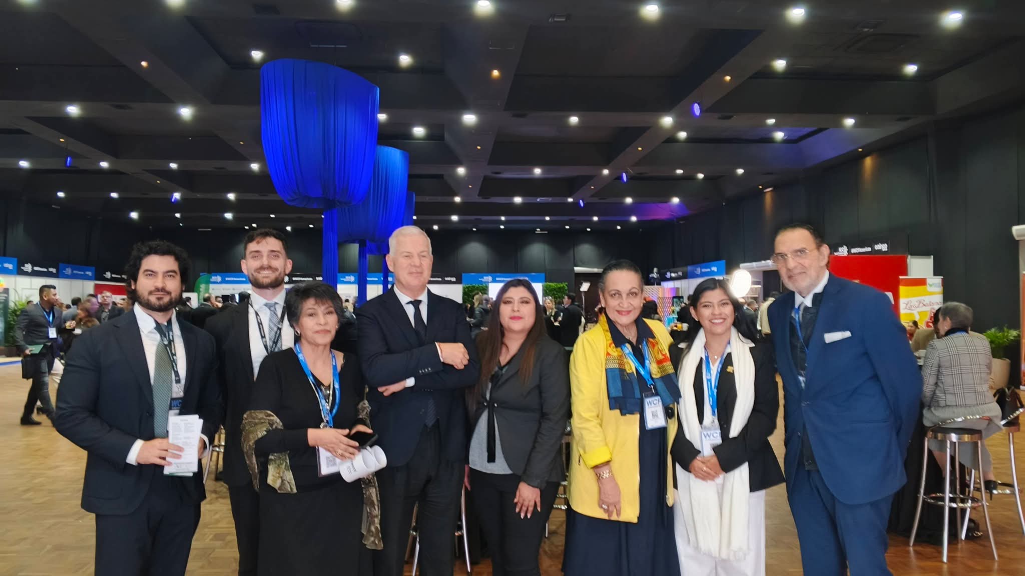 BOLIVIA HACE HISTORIA: CAINCO EL ALTO PRESENTE EN EL FORO REGIONAL DE LAS AMÉRICAS DE LA WCF EN SANTA CRUZ