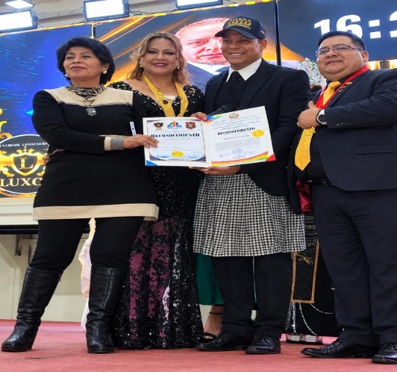 CAINCO EL ALTO PRESENTE EN LOS 25 AÑOS DE "TIJERAS DE ORO"