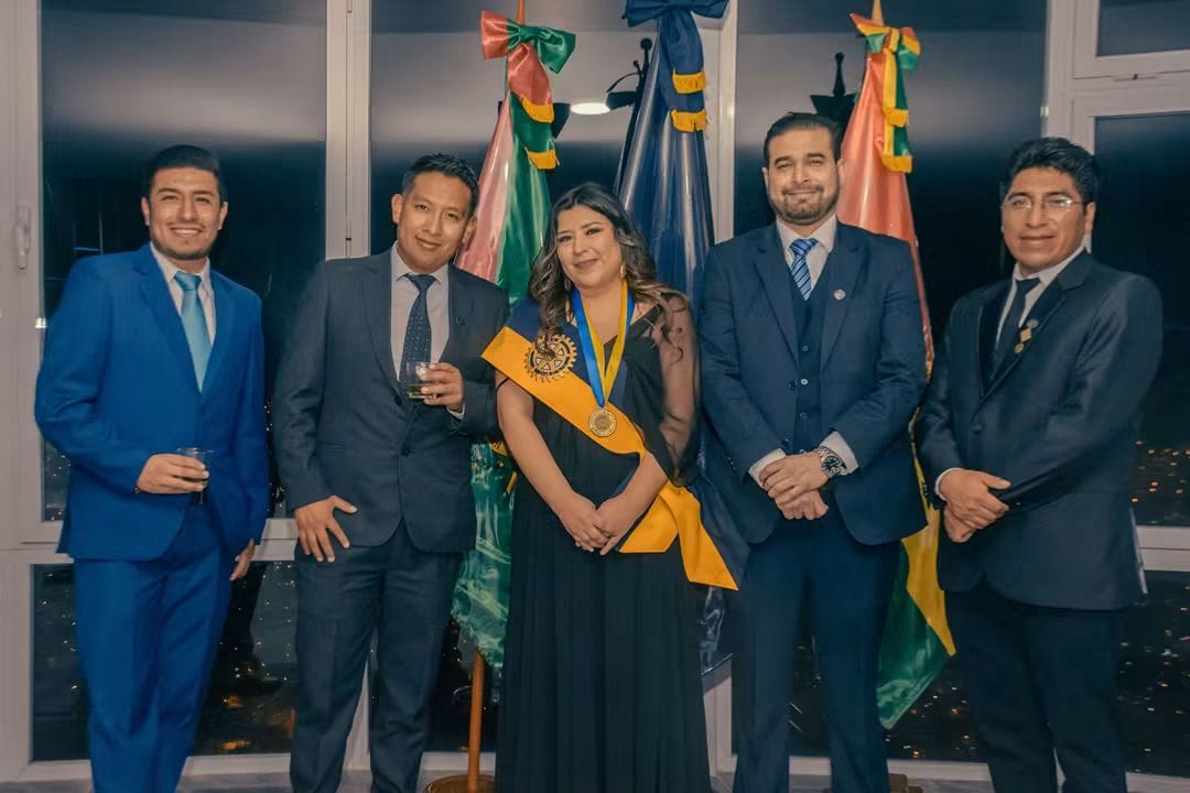 CAINCO EL ALTO ACOMPAÑA LA POSESIÓN DE LA NUEVA PRESIDENTA DEL ROTARY CLUB EL ALTO